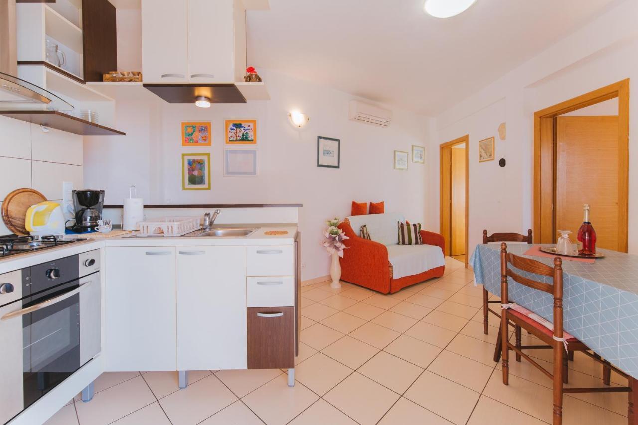 Apartmani Villa Marija Omiš Zewnętrze zdjęcie