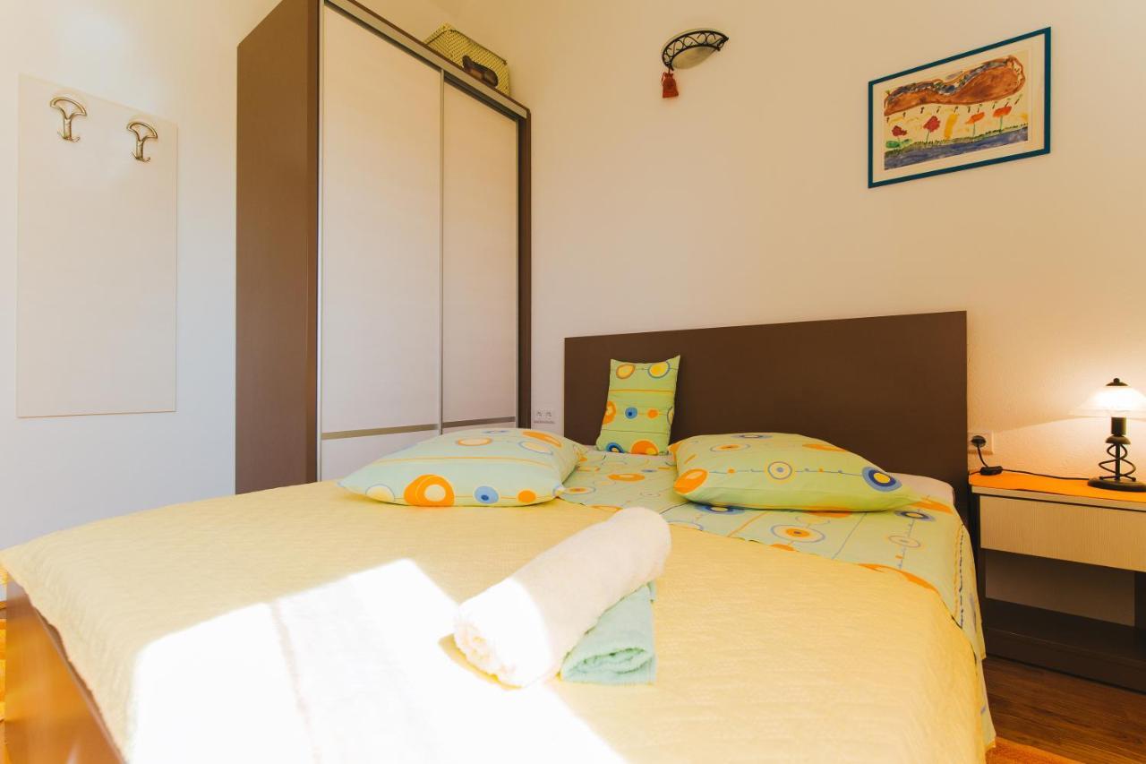 Apartmani Villa Marija Omiš Zewnętrze zdjęcie