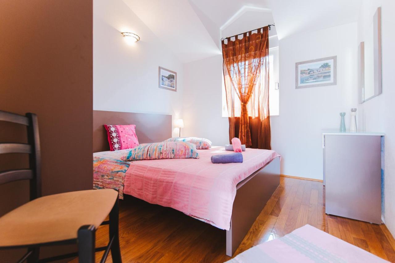 Apartmani Villa Marija Omiš Zewnętrze zdjęcie